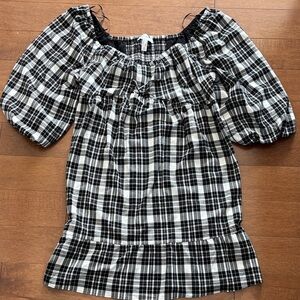 Additionelle plus size black and white plaid mini dress.